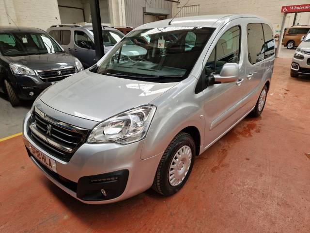 Peugeot Partner 1.6 WHEELCHAIR ACCESSIBLE HORIZON RS BLUE HDI S/S S MPV Diesel Silver