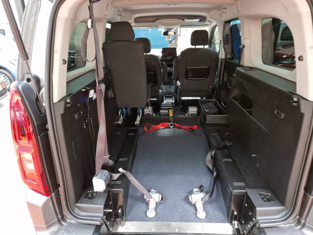 2022 Vauxhall Combo-life WHEELCHAIR ACCESSIBLE 1.2 Turbo 130 SE XL 5dr Auto LWB