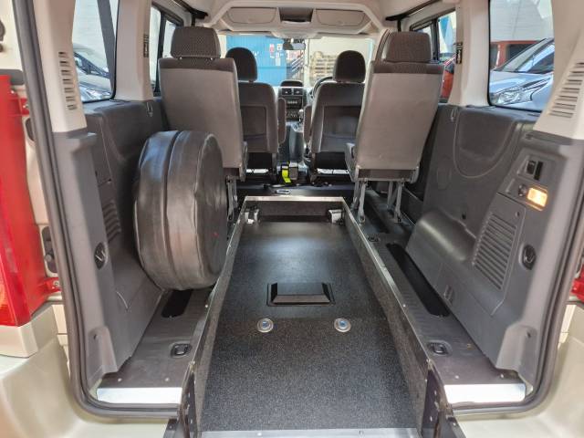 2015 Peugeot Expert 2.0 WHEELCHAIR ACCESSIBLE INDEPENDENCE SE HDi Auto