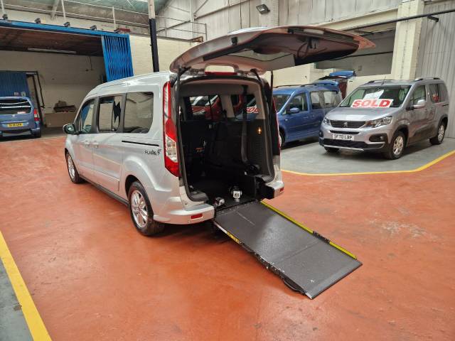 2020 Ford Grand Tourneo Connect 1.5 EcoBlue 120 Titanium 5dr Powershift