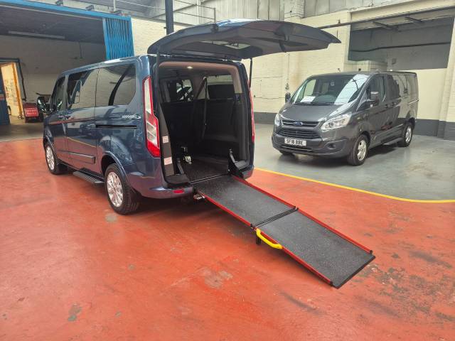 2021 Ford Tourneo Custom WHEELCHAIR ACCESSIBLE 2.0 EcoBlue 130ps Titanium Auto