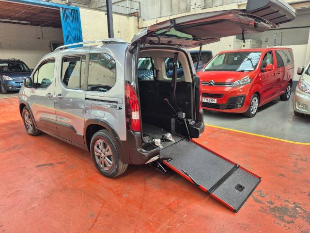 2022 Peugeot Rifter WHEELCHAIR ACCESSIBLE 1.2 PureTech Allure