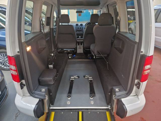2015 Volkswagen Caddy Life WHEELCHAIR ACCESSIBLE 1.6 TDI 5dr DSG