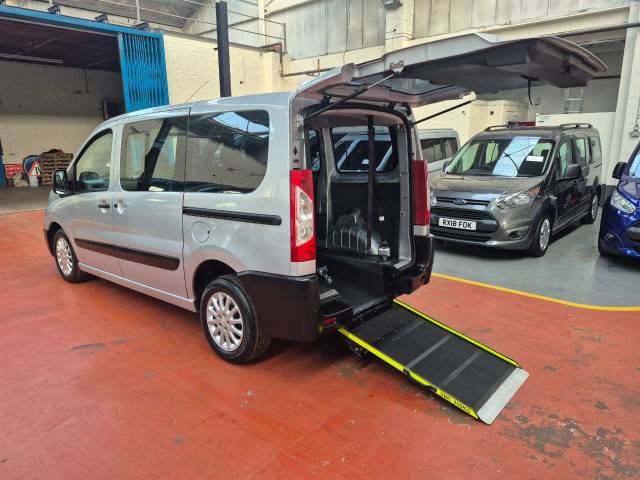 2016 Peugeot Expert 2.0 WHEELCHAIR ACCESSIBLE INDEPENDENCE SE AUTO