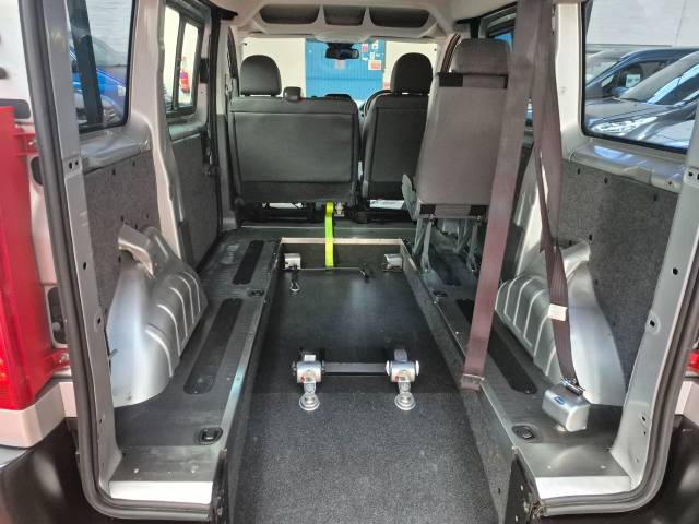 2016 Peugeot Expert 2.0 WHEELCHAIR ACCESSIBLE INDEPENDENCE SE AUTO