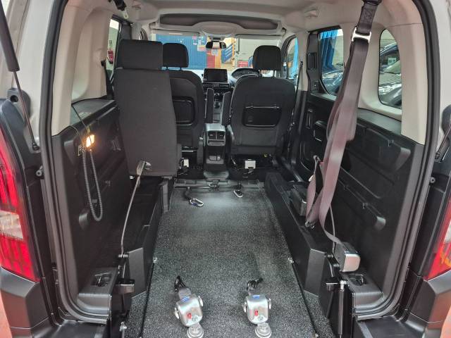 2021 Peugeot Rifter WHEELCHAIR ACCESSIBLE 1.5 BlueHDi 100 Allure Premium 5dr