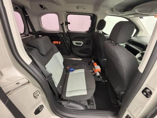 2020 Citroen Berlingo WHEELCHAIR ACCESSIBLE 1.5 BlueHDi 100 Feel M 5dr