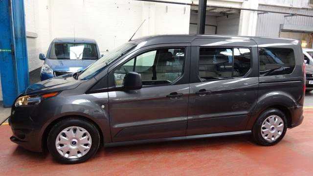 2017 Ford Grand Tourneo Connect WHEELCHAIR ACCESSIBLE 1.5 TDCi Zetec 5dr